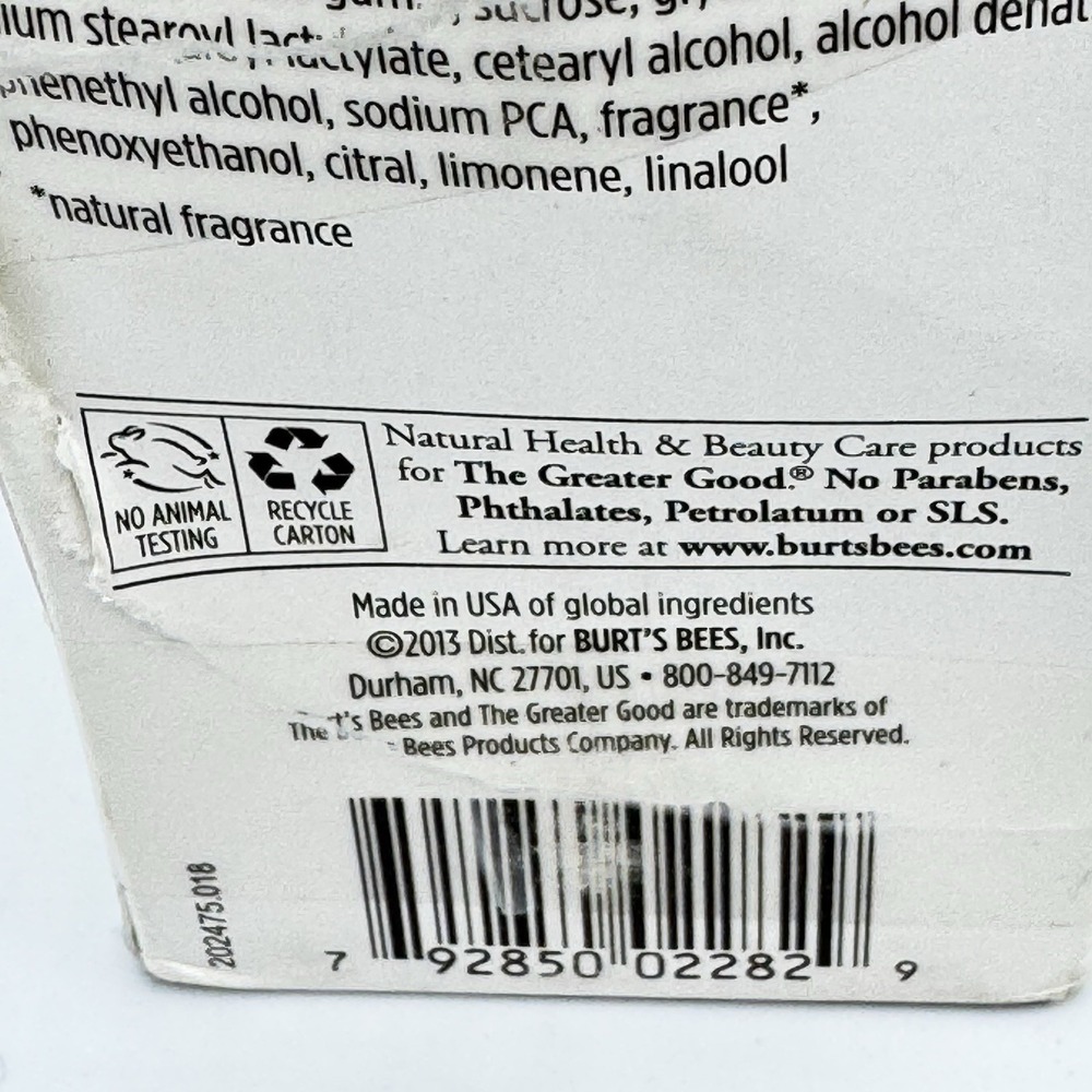 Burt's Bees Brightening Moisturizing Cream Daisy Extract 1.8oz NOS Read - Picture 12 of 14